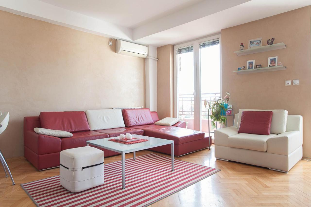Red Apartment Skopje Exterior photo
