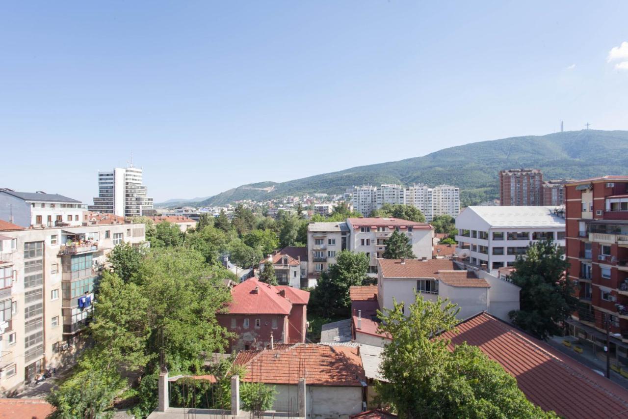 Red Apartment Skopje Exterior photo